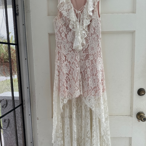 DO+BE Dresses & Skirts - Lace Maxi Dress